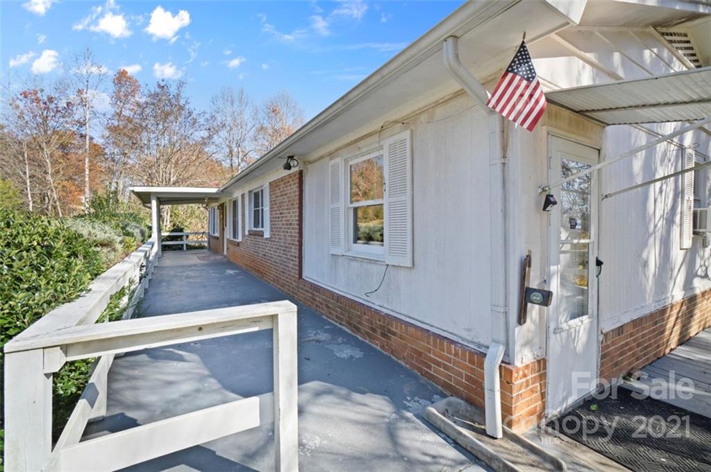 1379 Avery Road Morganton, NC 28655 - Photo 15 of 30 Gallery Image 15