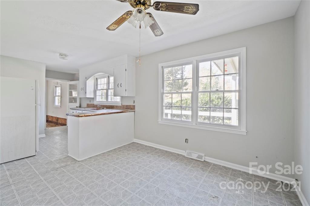 1379 Avery Road Morganton, NC 28655 - Photo 18 of 30 Gallery Image 18
