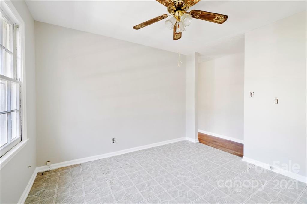 1379 Avery Road Morganton, NC 28655 - Photo 21 of 30 Gallery Image 21