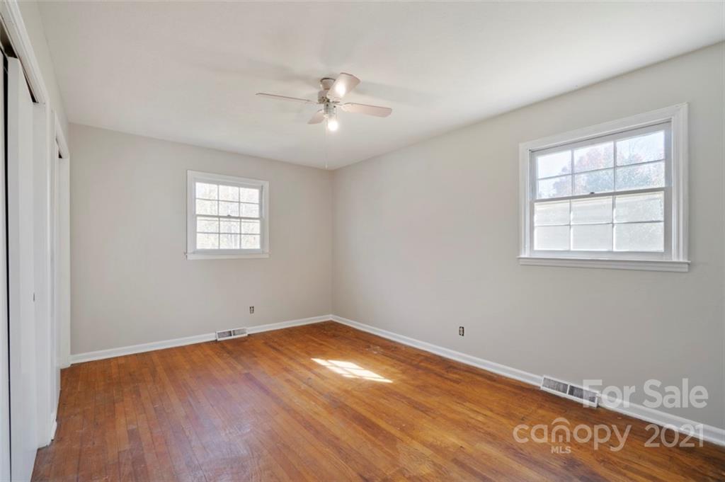 1379 Avery Road Morganton, NC 28655 - Photo 25 of 30 Gallery Image 25