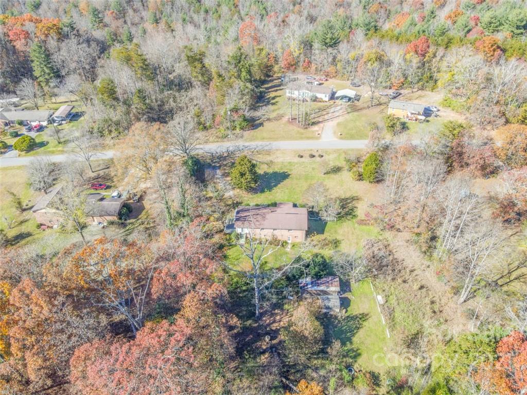 1379 Avery Road Morganton, NC 28655 - Photo 6 of 30 Gallery Image 6