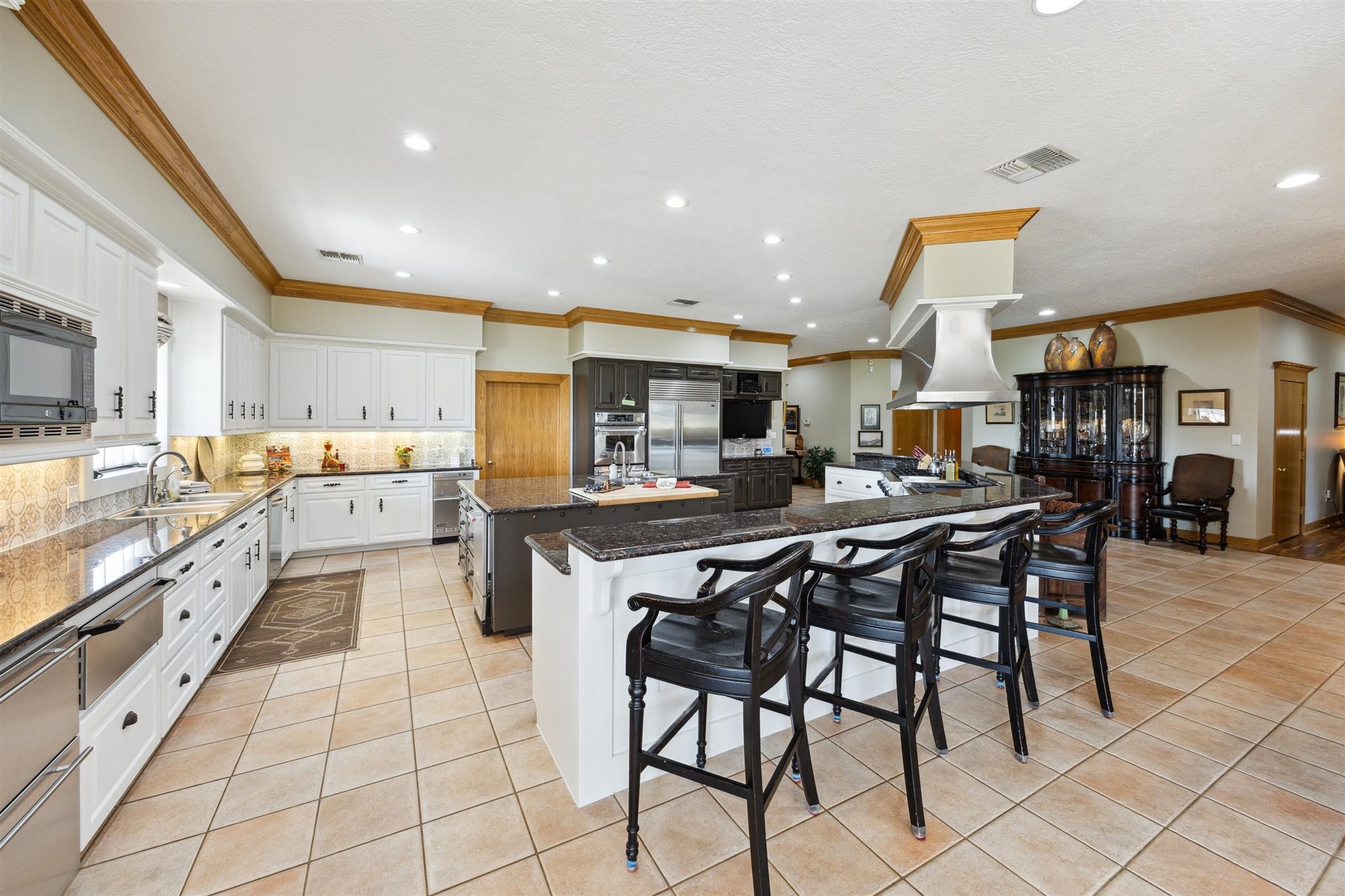 1224 Haines Road Sheridan, TX 77475 - Photo 18 of 49