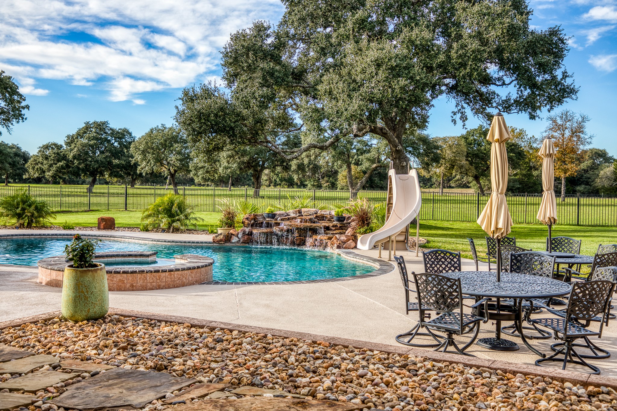 1224 Haines Road Sheridan, TX 77475 - Photo 46 of 49