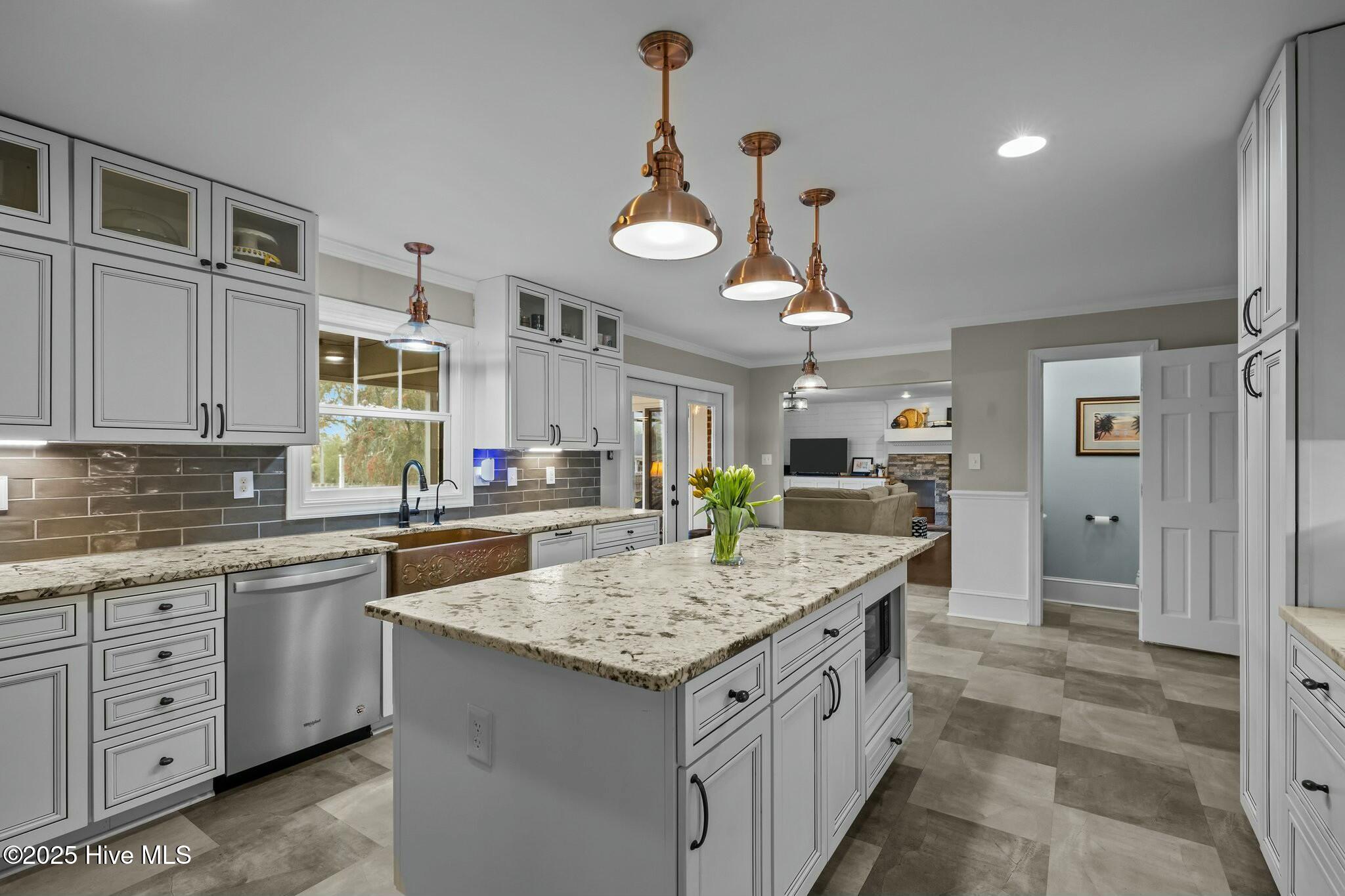 207 Fairview Drive Beaufort, NC 28516 - Photo 20 of 69 tempImageKq9dfu