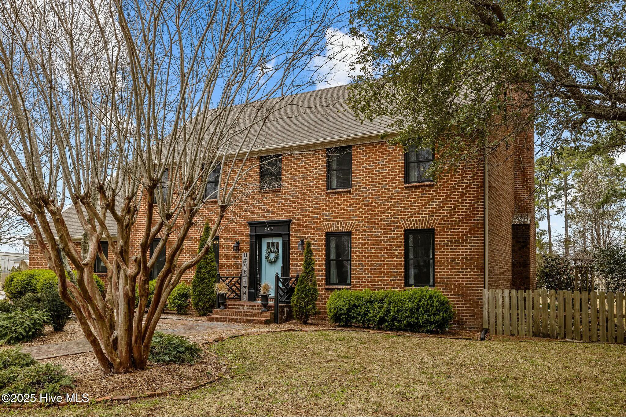 207 Fairview Drive Beaufort, NC 28516 - Photo 4 of 69 tempImage3fRQuv