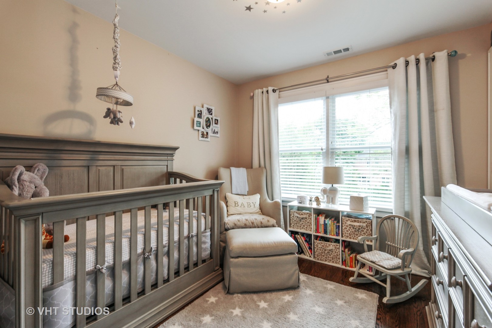 555 North Happ Road Northfield, IL 60093 - Photo 14 of 28