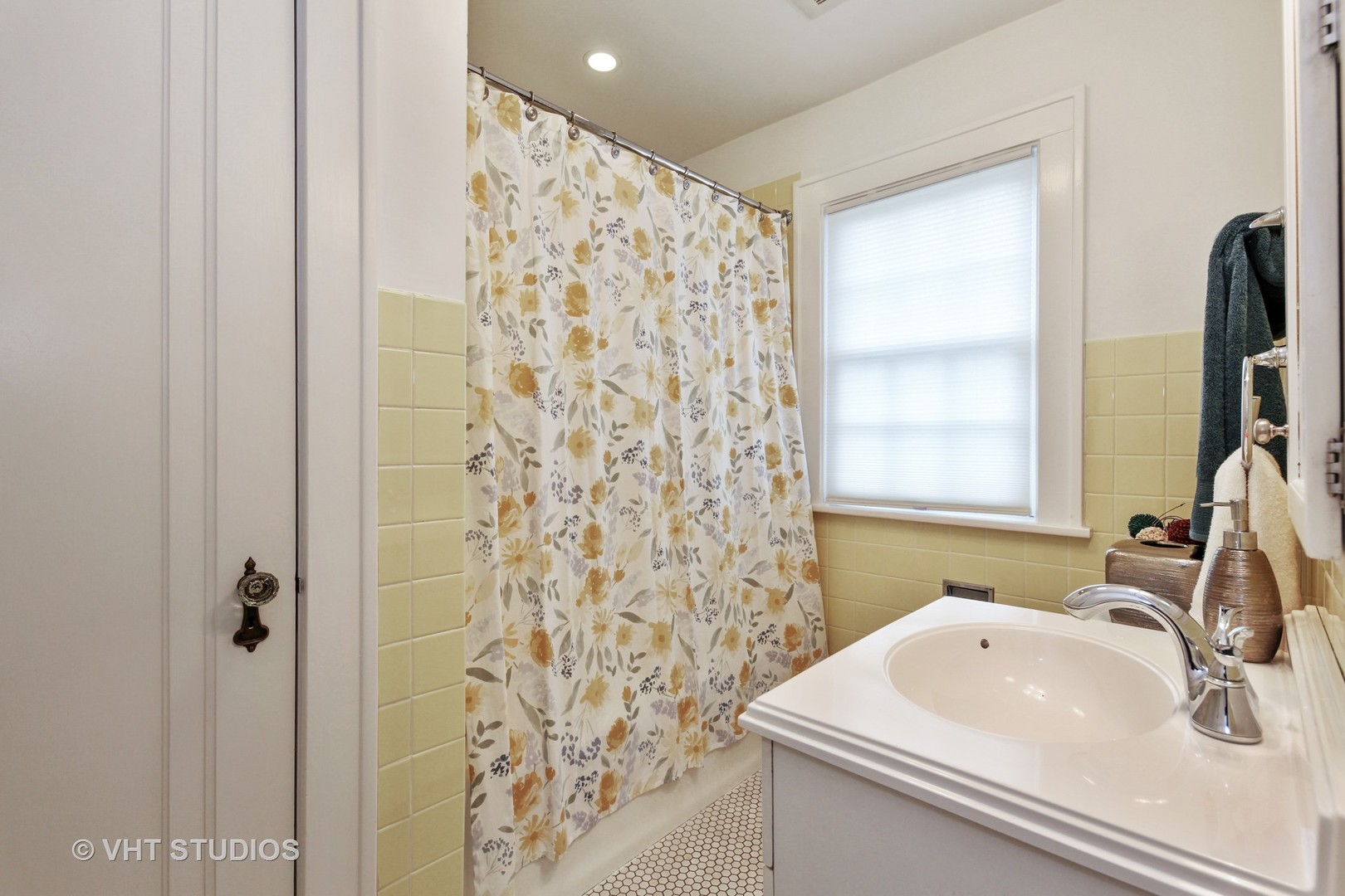 555 North Happ Road Northfield, IL 60093 - Photo 17 of 28