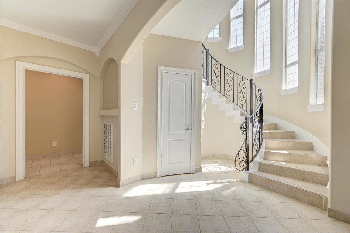 1321 East Archer Road Baytown, TX 77521 - Photo 11 of 26