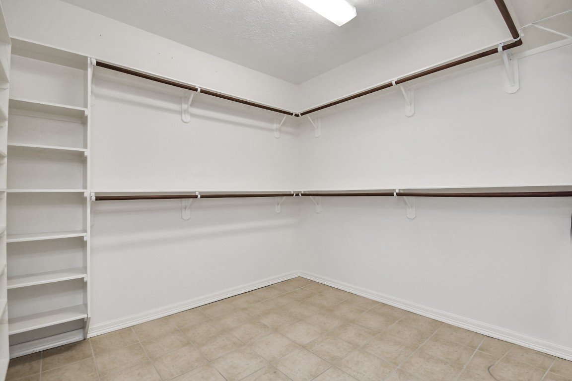 1321 East Archer Road Baytown, TX 77521 - Photo 14 of 26