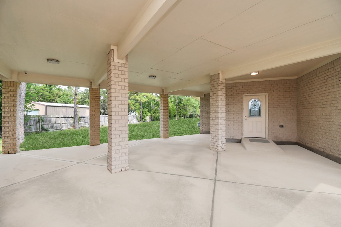 1321 East Archer Road Baytown, TX 77521 - Photo 25 of 26
