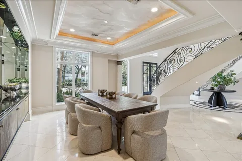 $4,795,000 | 608 Little John Lane, Houston, TX 77024