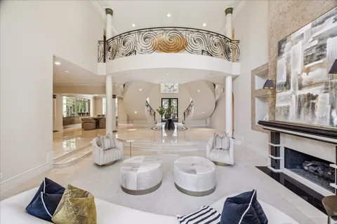 $4,795,000 | 608 Little John Lane, Houston, TX 77024