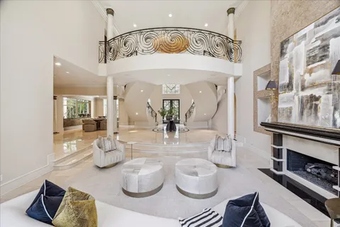 $4,795,000 | 608 Little John Lane, Houston, TX 77024