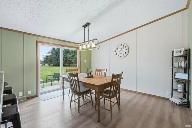 $249,900 | 3122 East 500 North, Columbia City, IN 46725