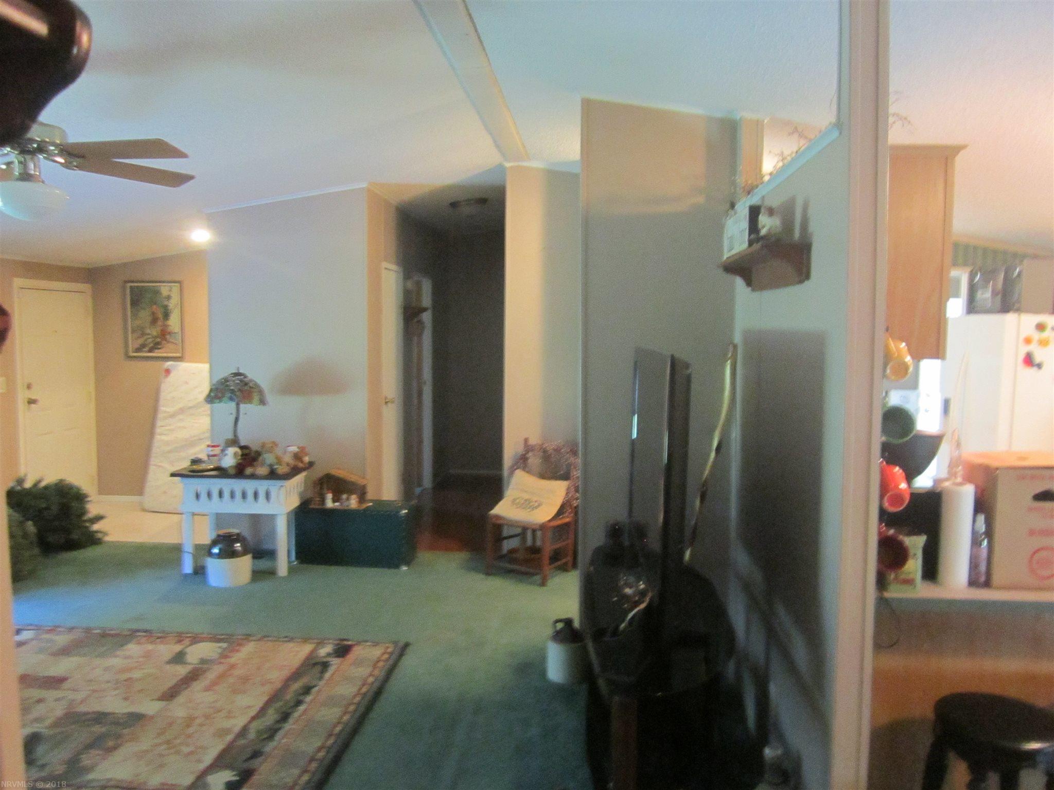 1830 Dewbar Road Elliston, VA 24087 - Photo 15 of 50 Gallery Image 15