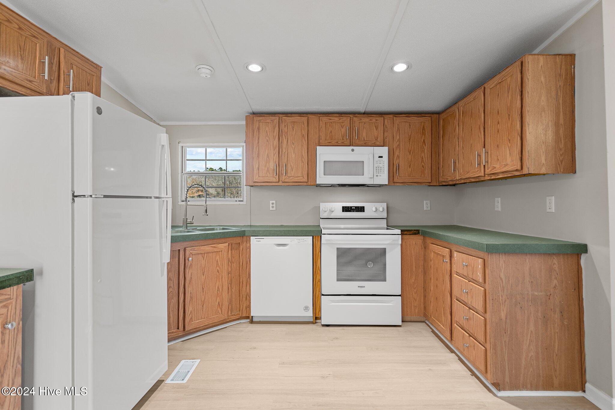 4157 Shiloh Road Willard, NC 28478 - Photo 28 of 43 37-web-or-mls-DSC04197
