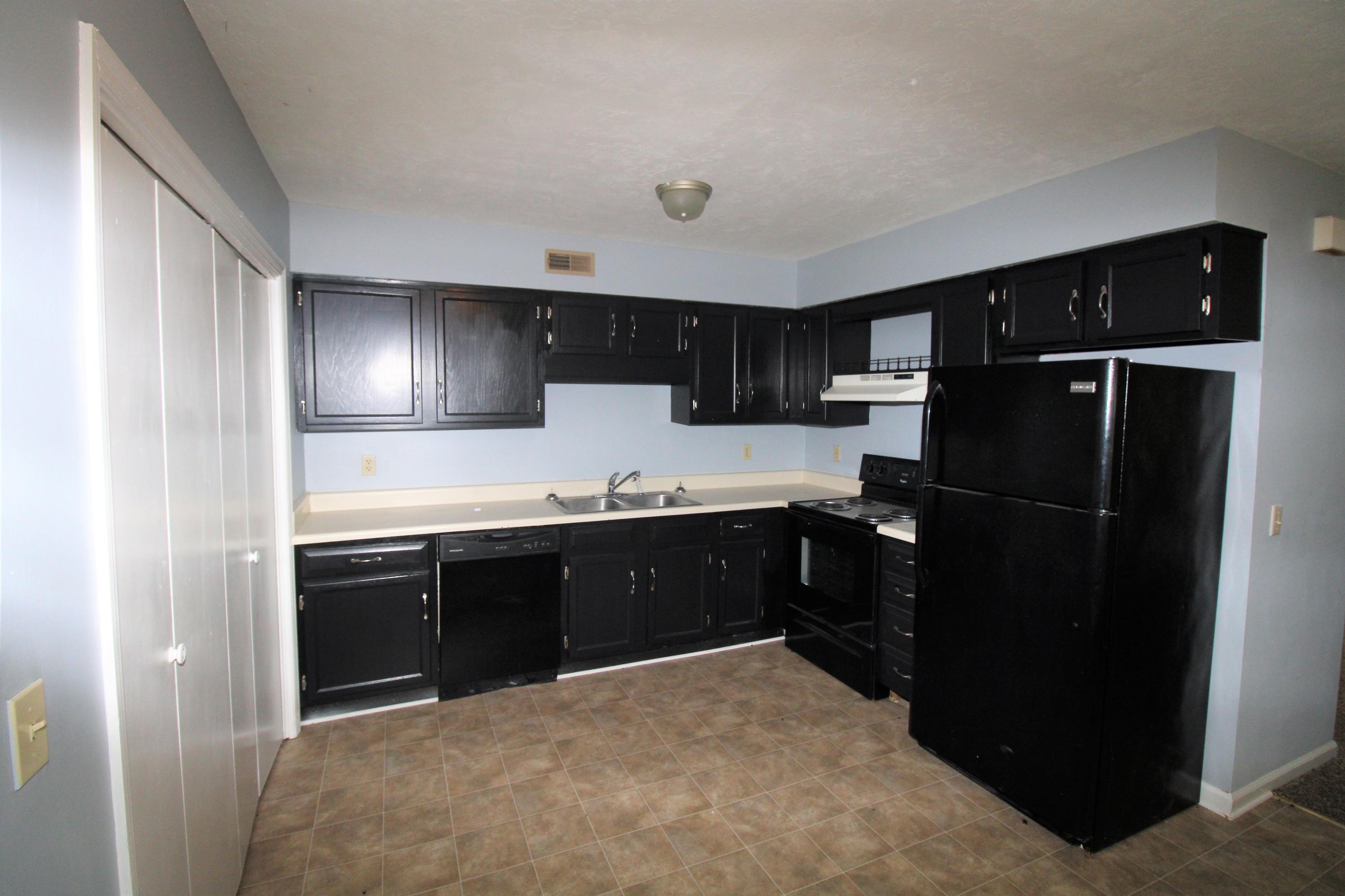 7006 Moreview Road Chattanooga, TN 37412 - Photo 3 of 15 IMG_0454
