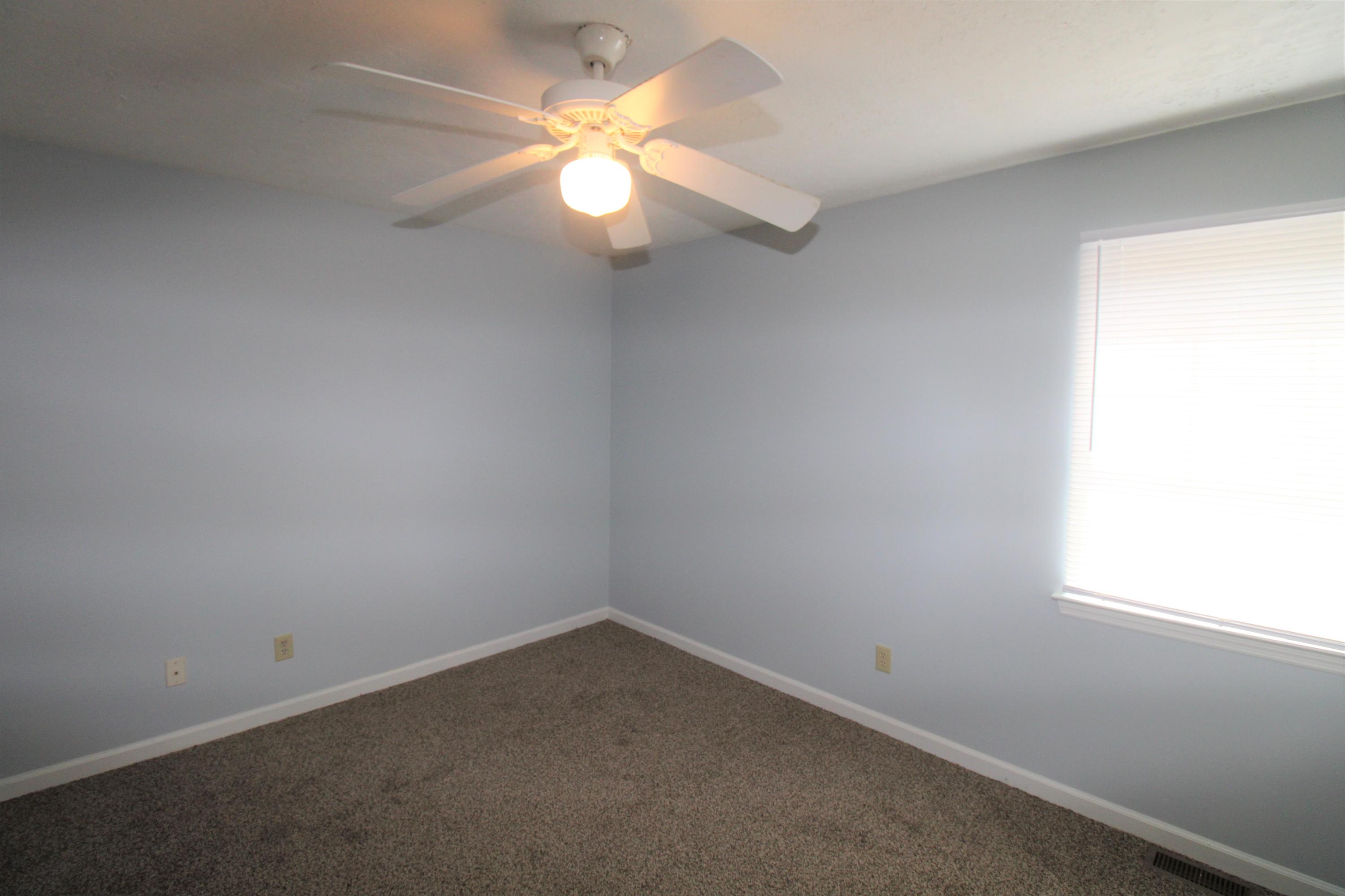 7006 Moreview Road Chattanooga, TN 37412 - Photo 9 of 15 IMG_0463