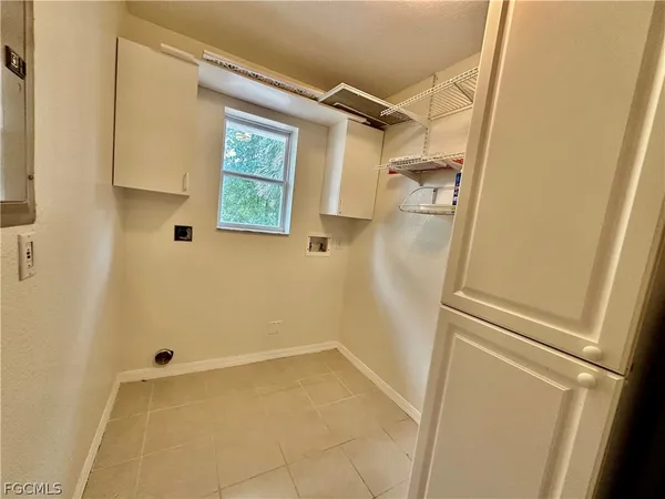 $2,995 | 6840 Cadet Avenue, Fort Myers, FL 33905