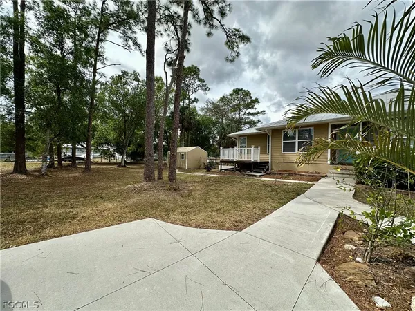 $2,995 | 6840 Cadet Avenue, Fort Myers, FL 33905