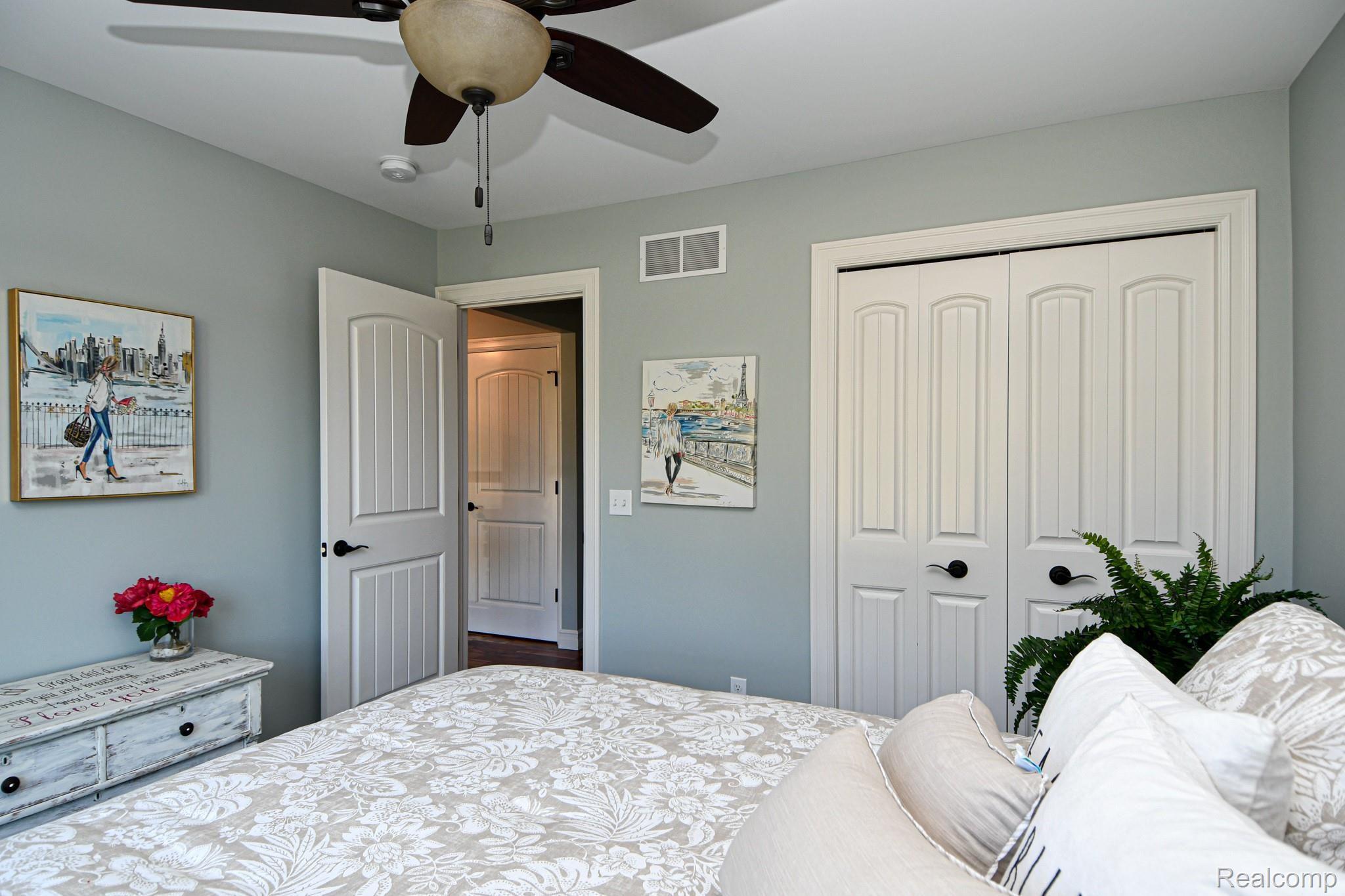 10122 Bennett Lake Road Fenton, MI 48430 - Photo 37 of 56 The bedroom doors and closet doors are pristine