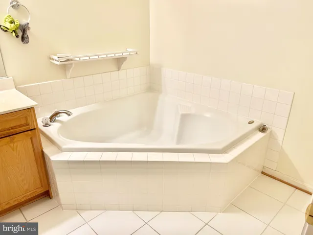 $2,700 | 2665 Manhattan Place, Unit 106, Vienna, VA 22180