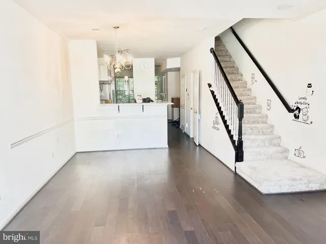 $2,700 | 2665 Manhattan Place, Unit 106, Vienna, VA 22180