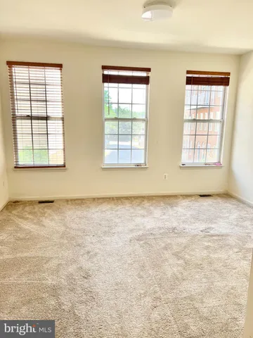 $2,700 | 2665 Manhattan Place, Unit 106, Vienna, VA 22180