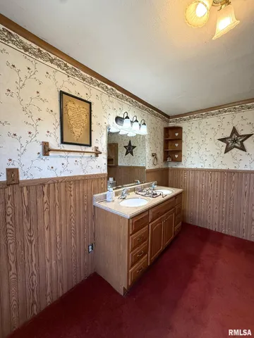 $264,500 | 2260 Knox Road 600 East, Wataga, IL 61488