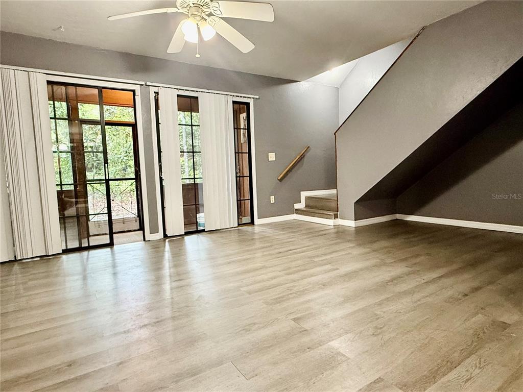 900 Southwest 62nd Boulevard, Unit I55 Gainesville, FL 32607 - Photo 4 of 22