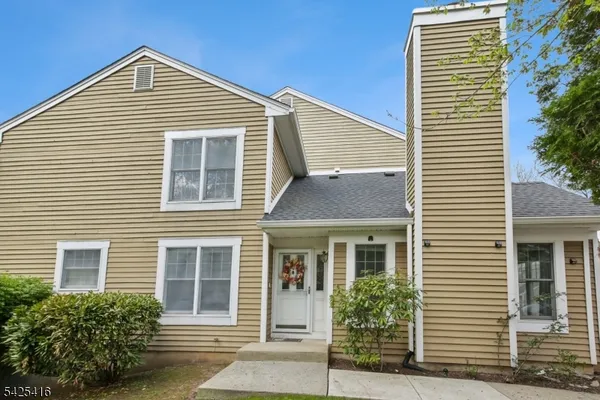$4,000 | 14 Exeter Road, Bedminster, NJ 07921