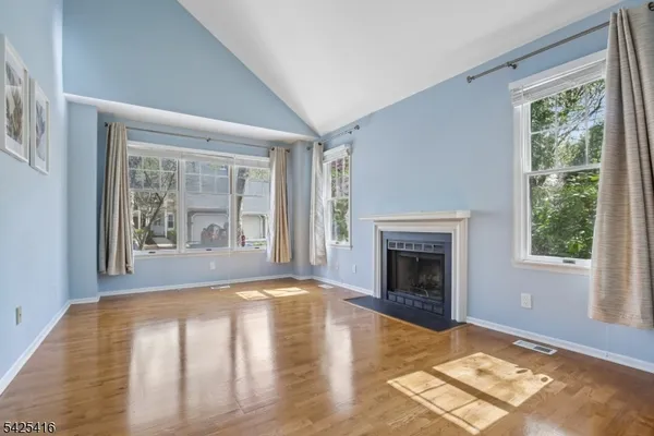 $4,000 | 14 Exeter Road, Bedminster, NJ 07921