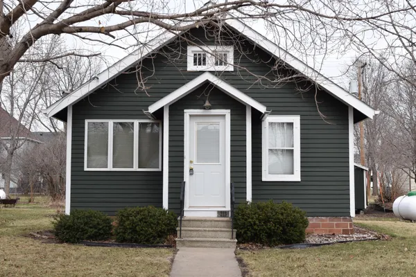$65,000 | 213 Brown Street West, Comfrey, MN 56019