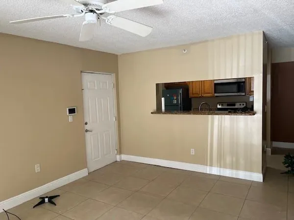 $2,100 | Undisclosed Address, Miramar, FL 33025