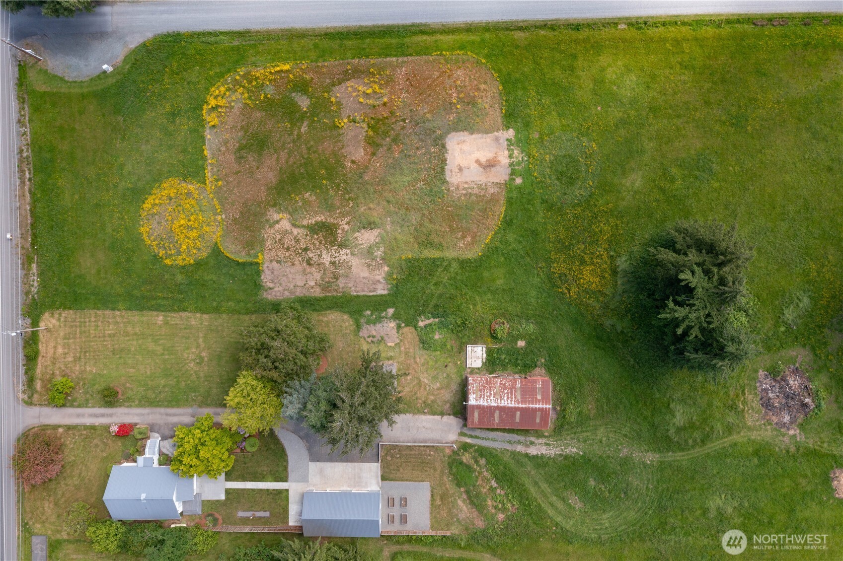 551 East Smith Road Bellingham, WA 98226 - Photo 4 of 39