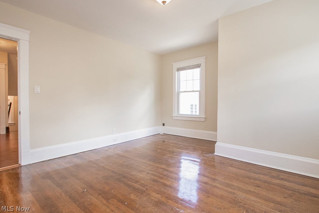 2987 East Overlook Road Cleveland, OH 44118 - Photo 15 of 30 Gallery Image 15