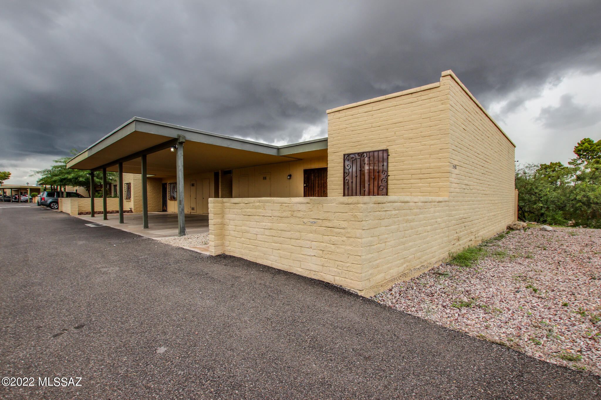 3542 South Mission Road, Unit A Tucson, AZ 85713 - Photo 1 of 37