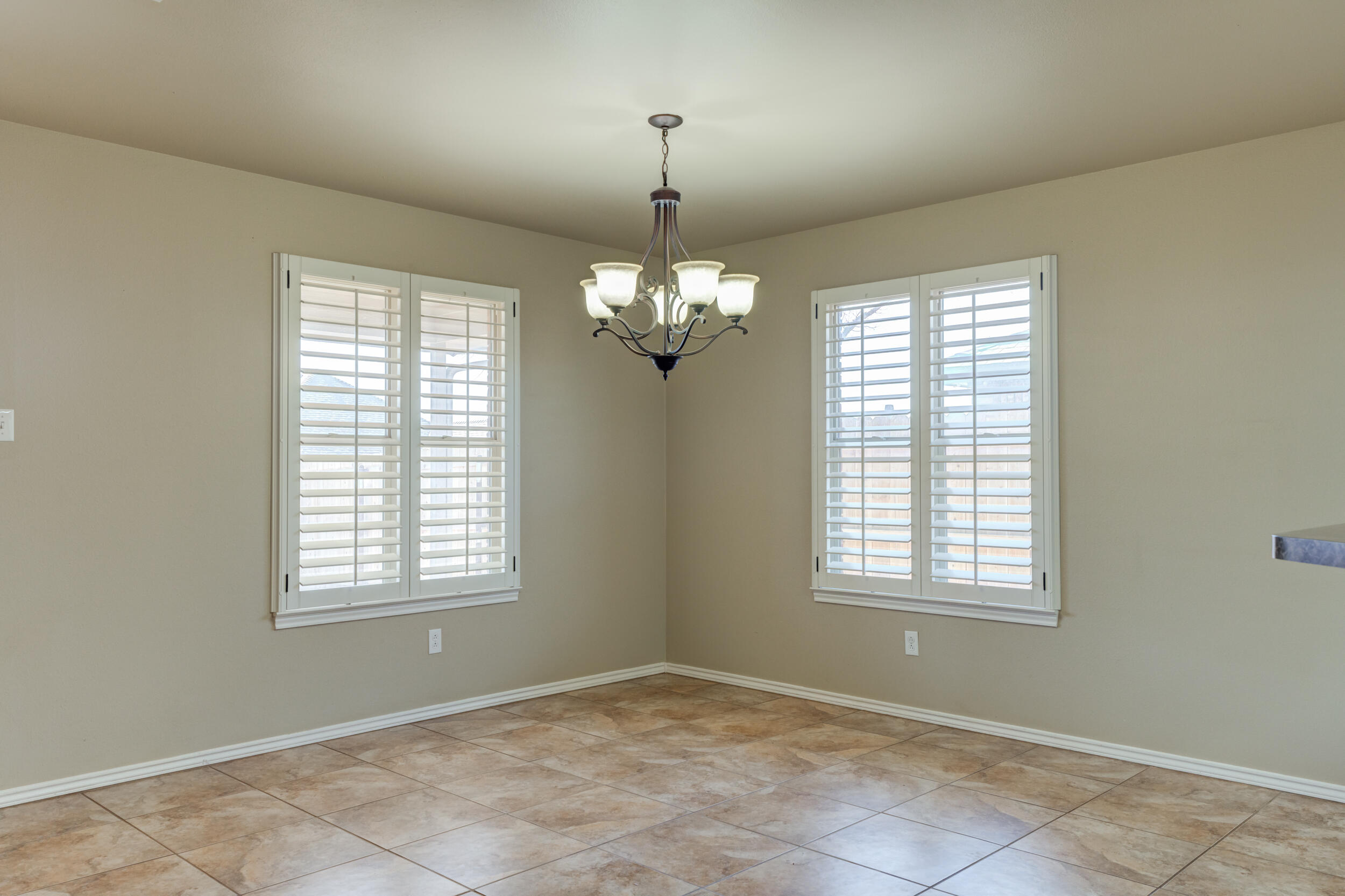 7513 85th Street Lubbock, TX 79424 - Photo 15 of 43 7513-85th-St_Lubbock-TX_20_Dining-Room