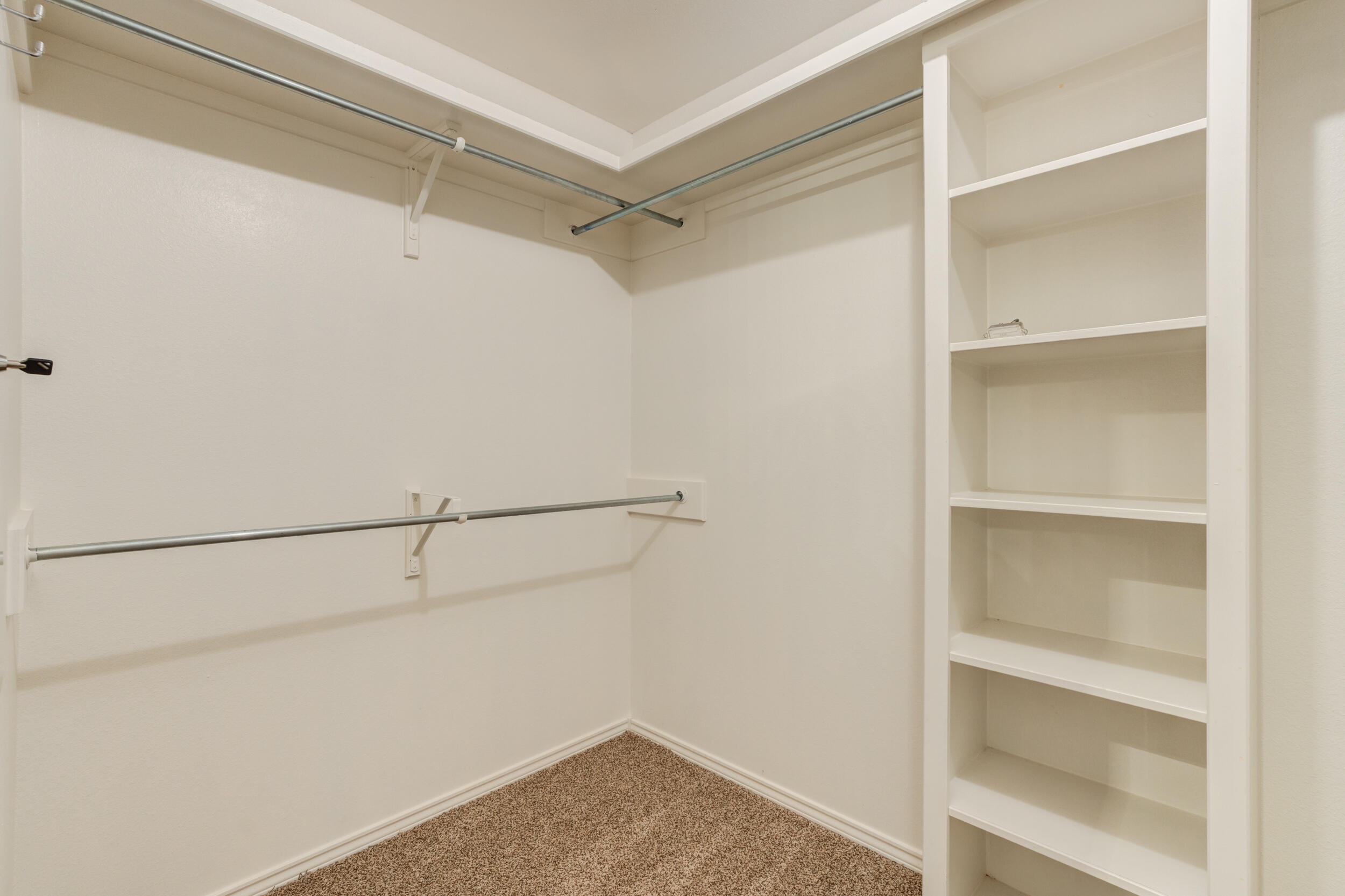 7513 85th Street Lubbock, TX 79424 - Photo 31 of 43 7513-85th-St_Lubbock-TX_38_Primary-Close