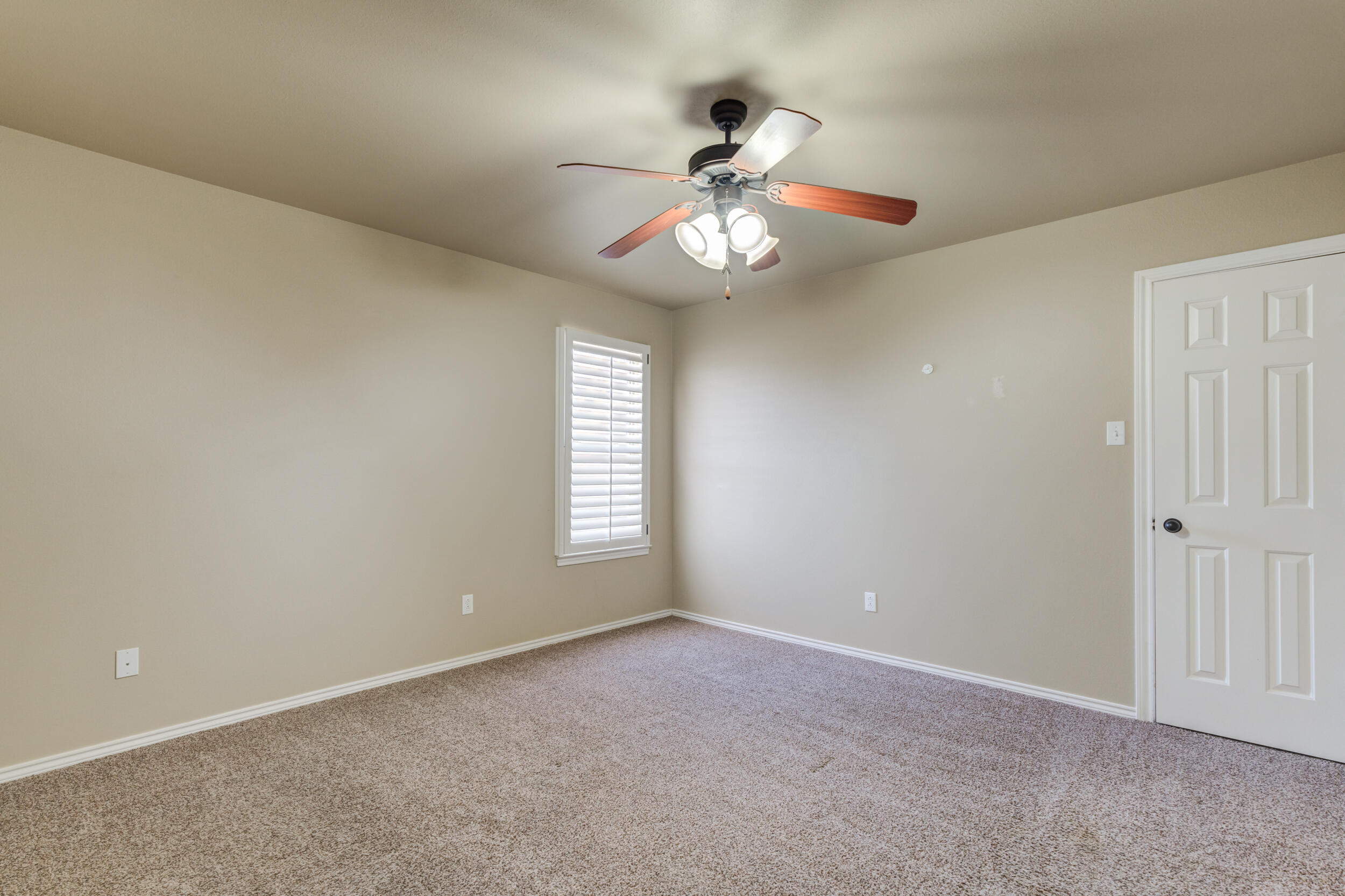 7513 85th Street Lubbock, TX 79424 - Photo 37 of 43 7513-85th-St_Lubbock-TX_17_Bedroom-3