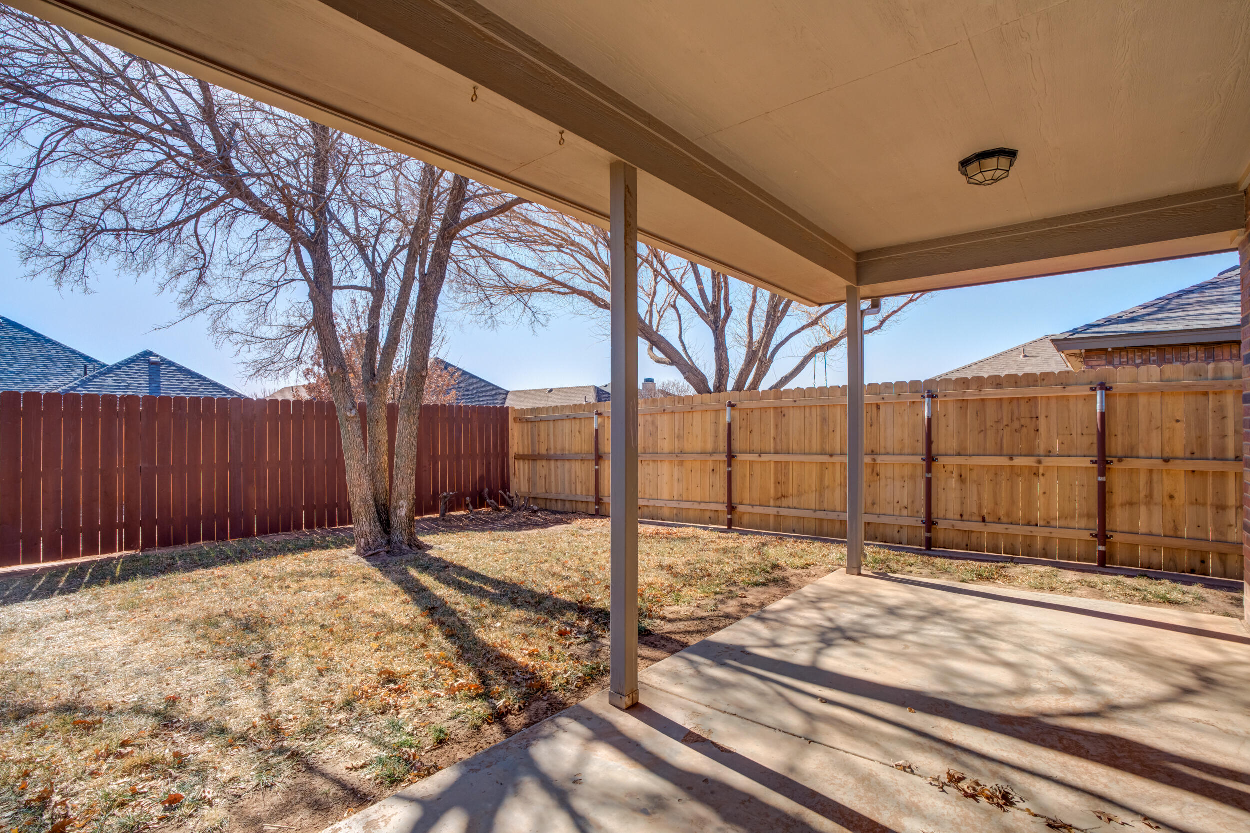 7513 85th Street Lubbock, TX 79424 - Photo 5 of 43 7513-85th-St_Lubbock-TX_40_Backyard