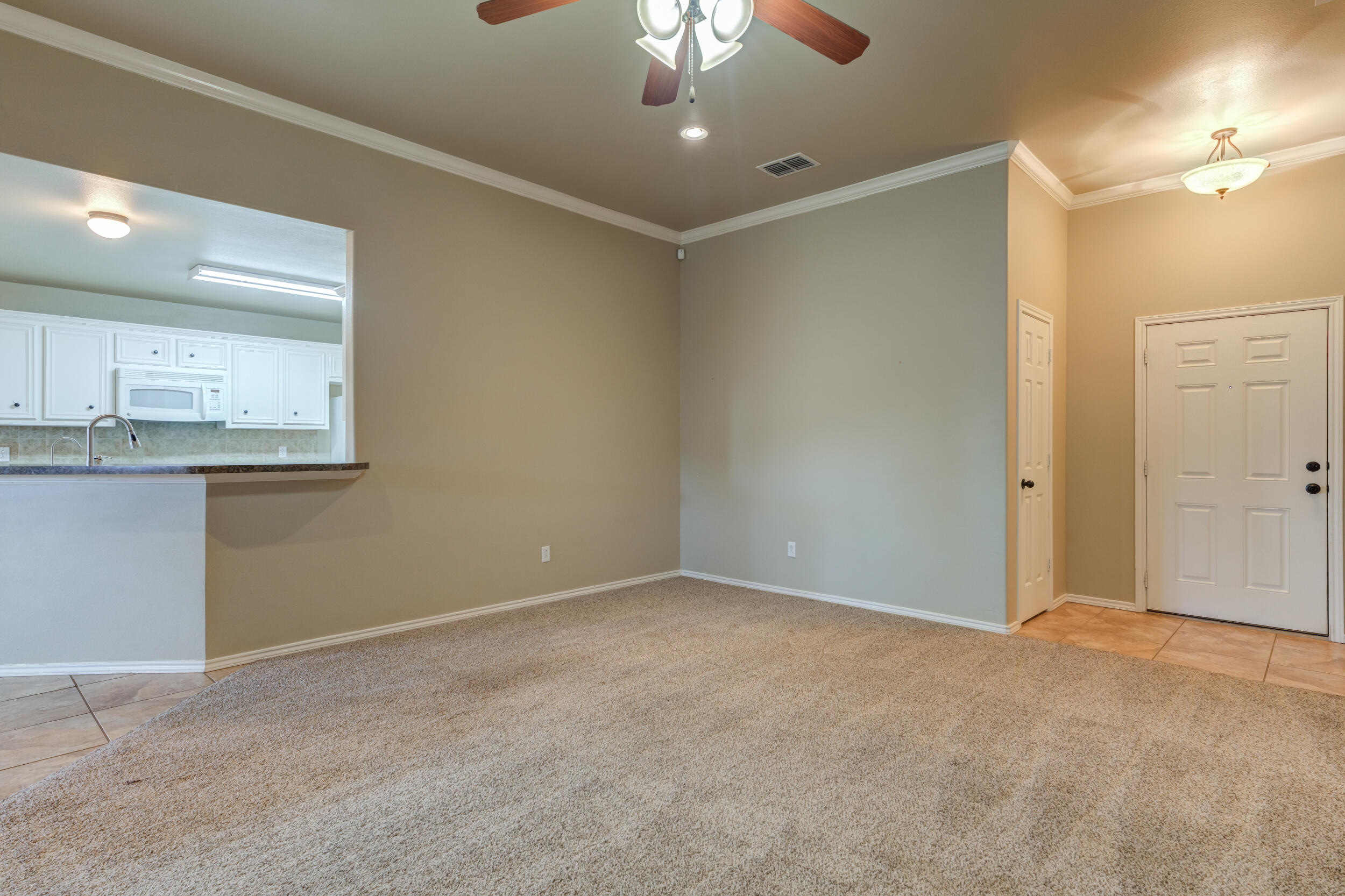 7513 85th Street Lubbock, TX 79424 - Photo 10 of 43 7513-85th-St_Lubbock-TX_9_Living-Room