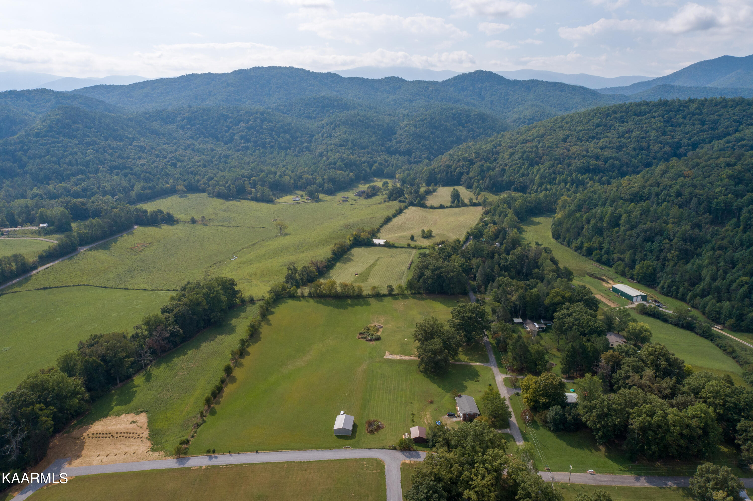 233 Myers Road Townsend, TN 37882 - Photo 11 of 38 233 Myers Road-2