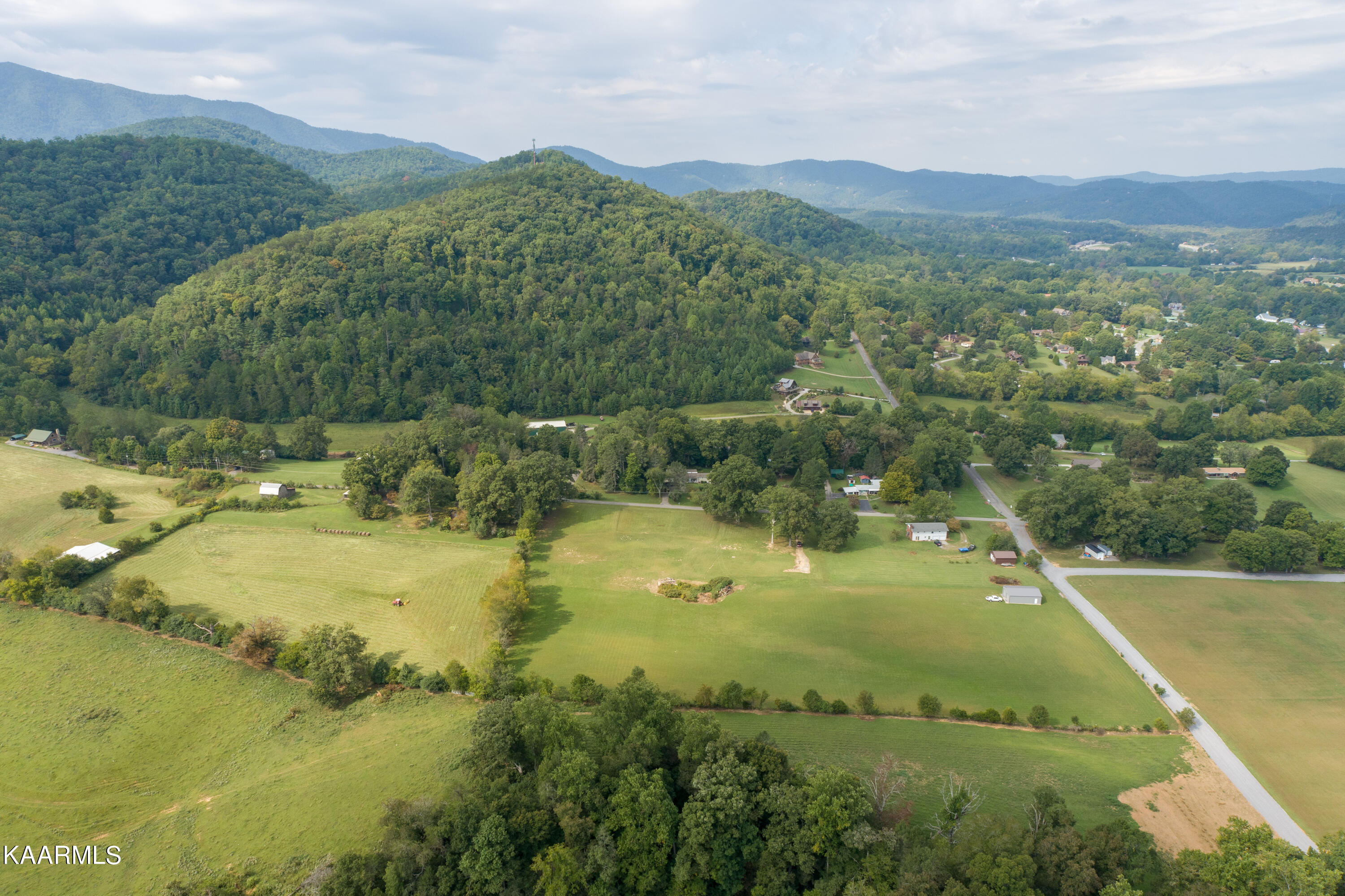 233 Myers Road Townsend, TN 37882 - Photo 10 of 38 233 Myers Road-14