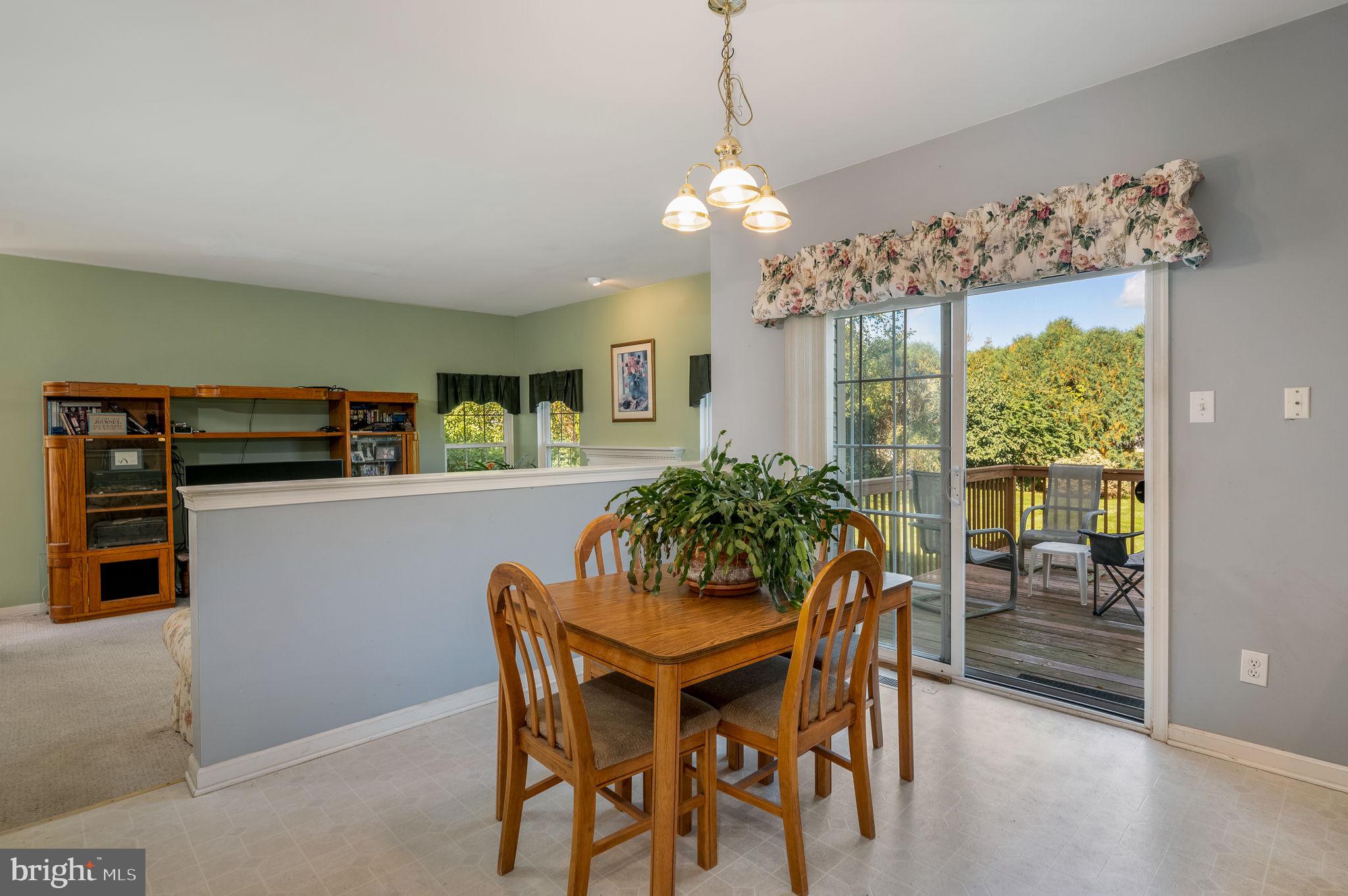 236 Wickersham Road Oxford, PA 19363 - Photo 11 of 30 Breakfast Area