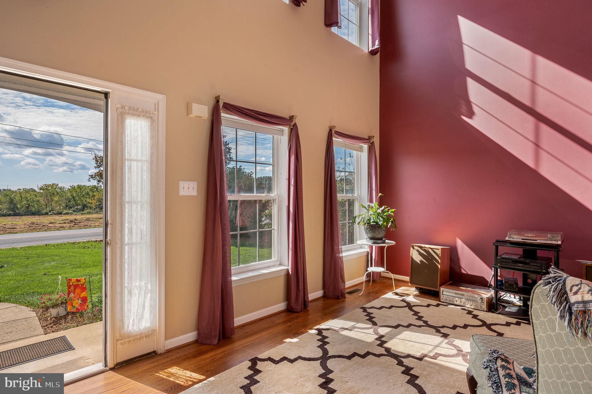 236 Wickersham Road Oxford, PA 19363 - Photo 7 of 30 Foyer and Living Room