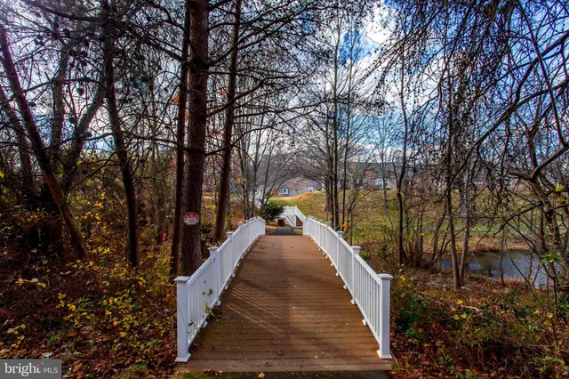 $549,000 | 1981 Penfold Court, Woodbridge, VA 22192