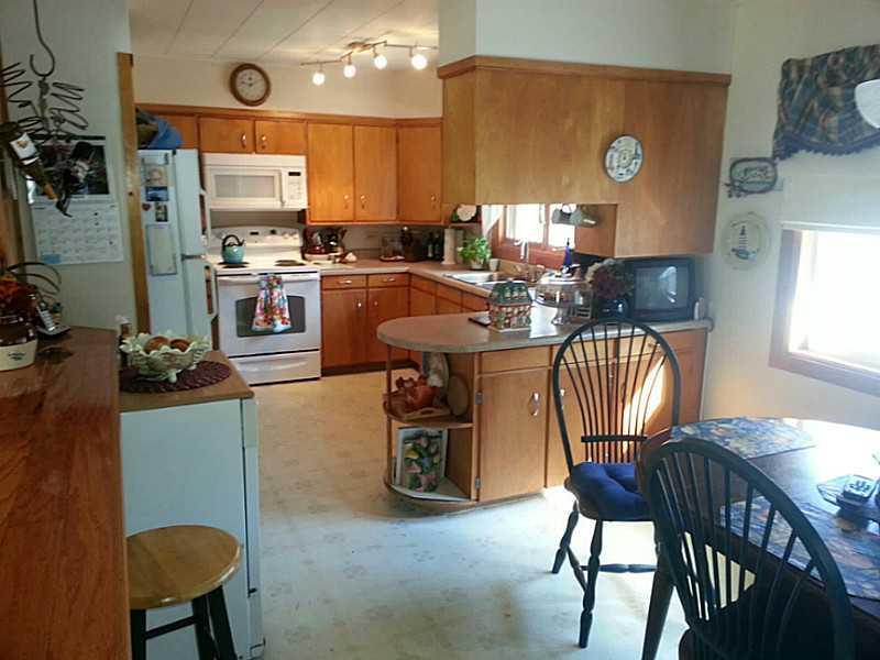 189 Main Road South Hampden, ME 04444 - Photo 22 of 27 Kitchen.
