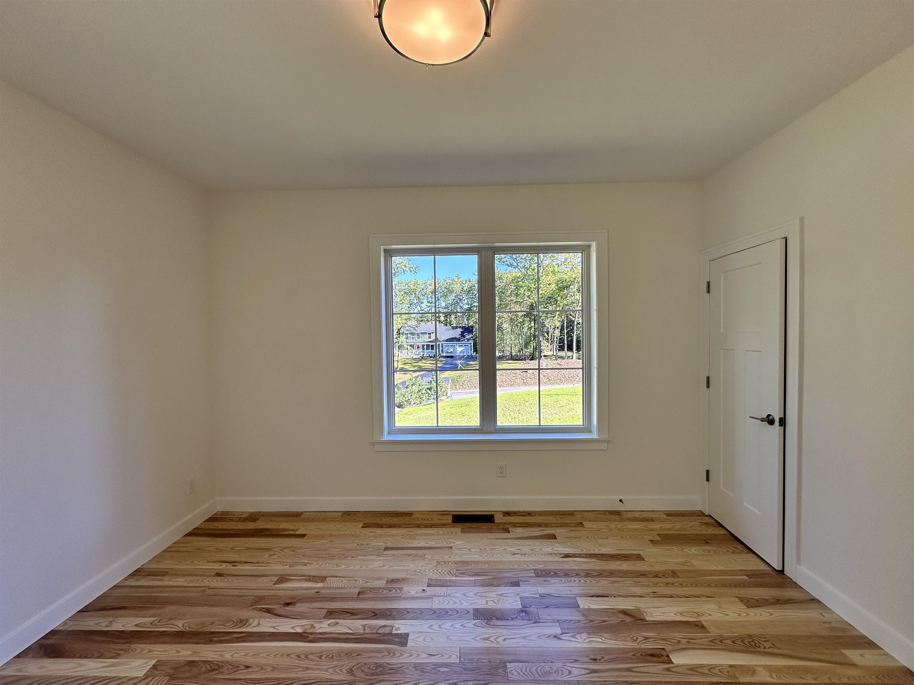 9 Arbor Road, Unit LOT 5 Epping, NH 03042 - Photo 11 of 33