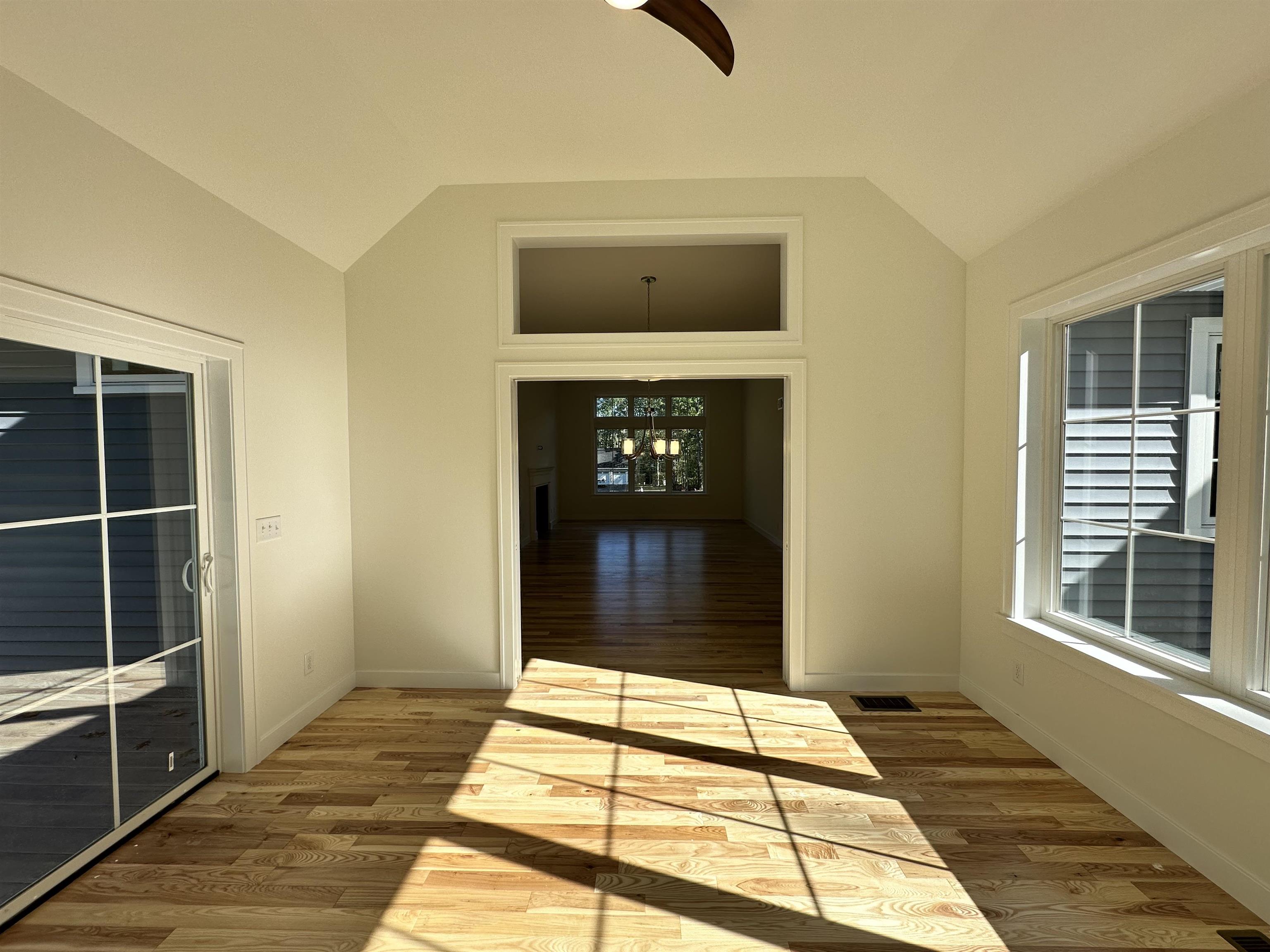 9 Arbor Road, Unit LOT 5 Epping, NH 03042 - Photo 7 of 33